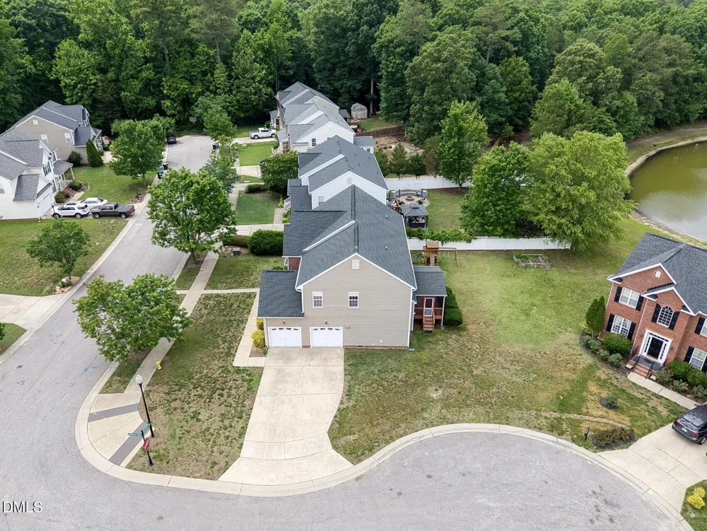 930 Pristine Lane Rolesville, NC 27571