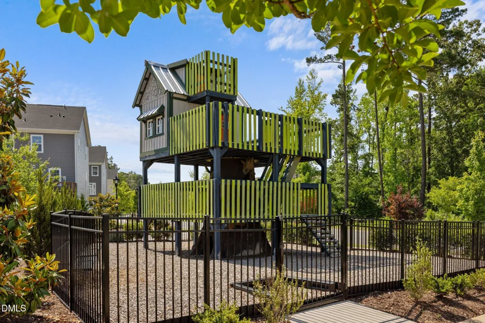 963 Daybreak Drive Durham, NC 27713