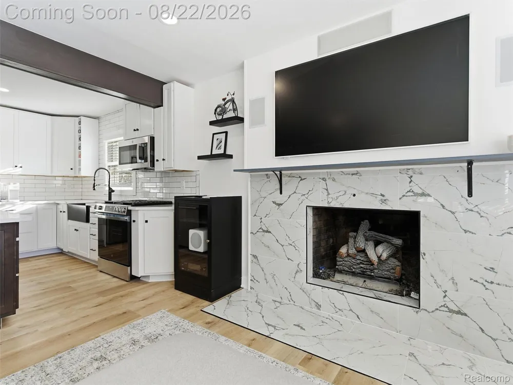 1228 Main Street Rochester City, MI 48307