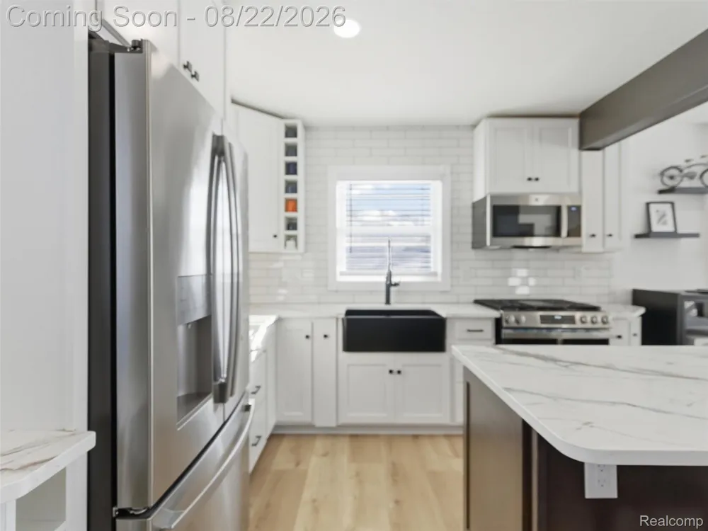 1228 Main Street Rochester City, MI 48307