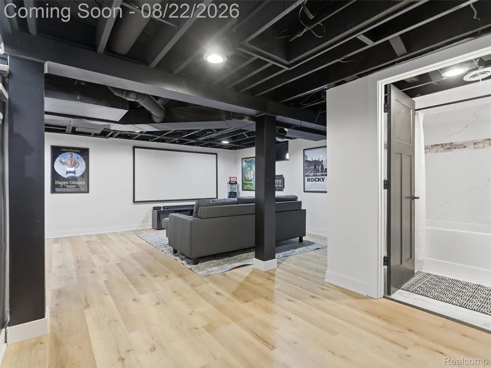 1228 Main Street Rochester City, MI 48307