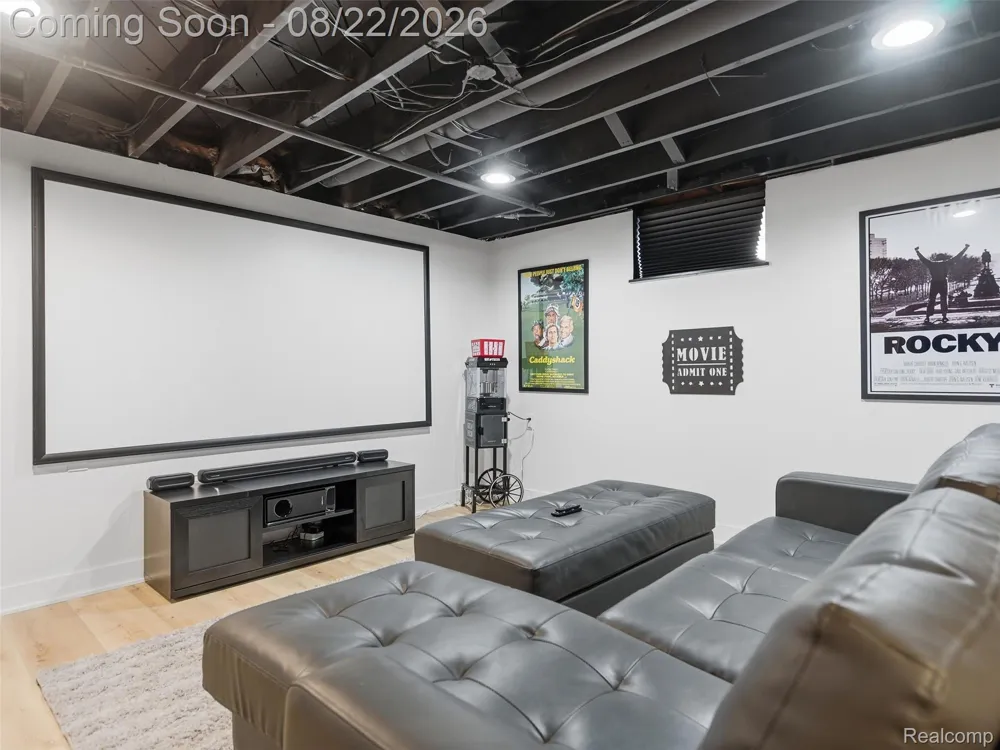 1228 Main Street Rochester City, MI 48307