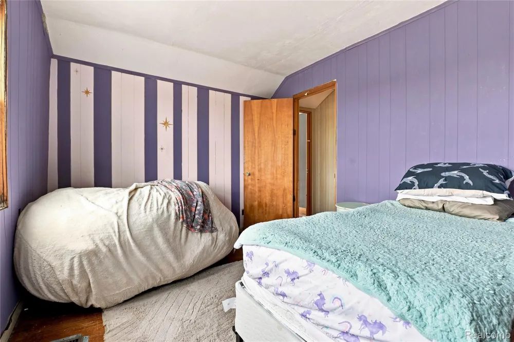8647 Middleton Road Venice Township, MI 48817