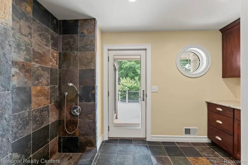 777 Thayer Boulevard Northville City, MI 48167
