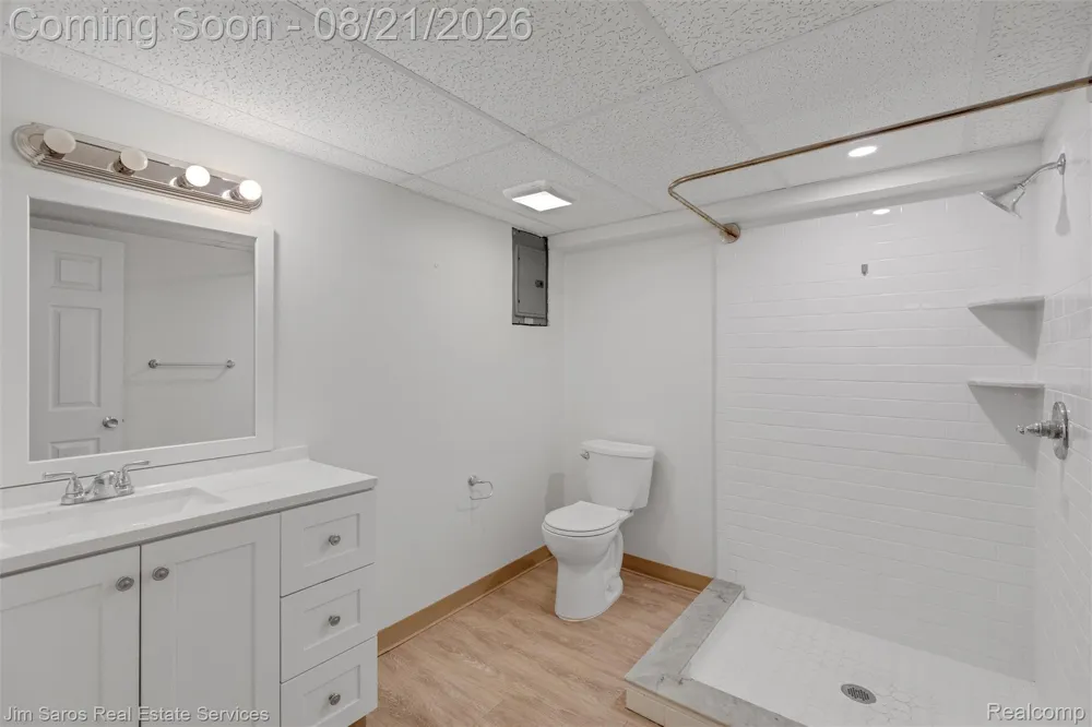 288 Moran Road Grosse Pointe Farms City, MI 48236