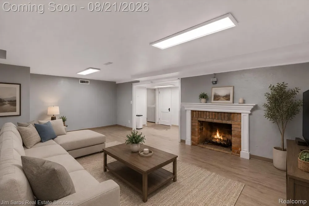 288 Moran Road Grosse Pointe Farms City, MI 48236