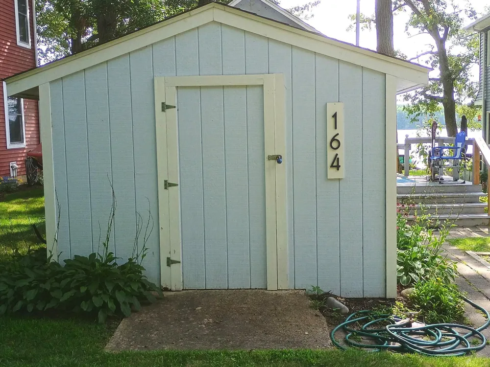 164 Portage Lake Road Waterloo Township, MI 49259