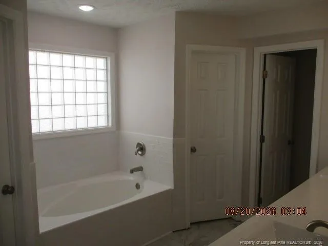 4012 Colorado Drive Hope Mills, NC 28348