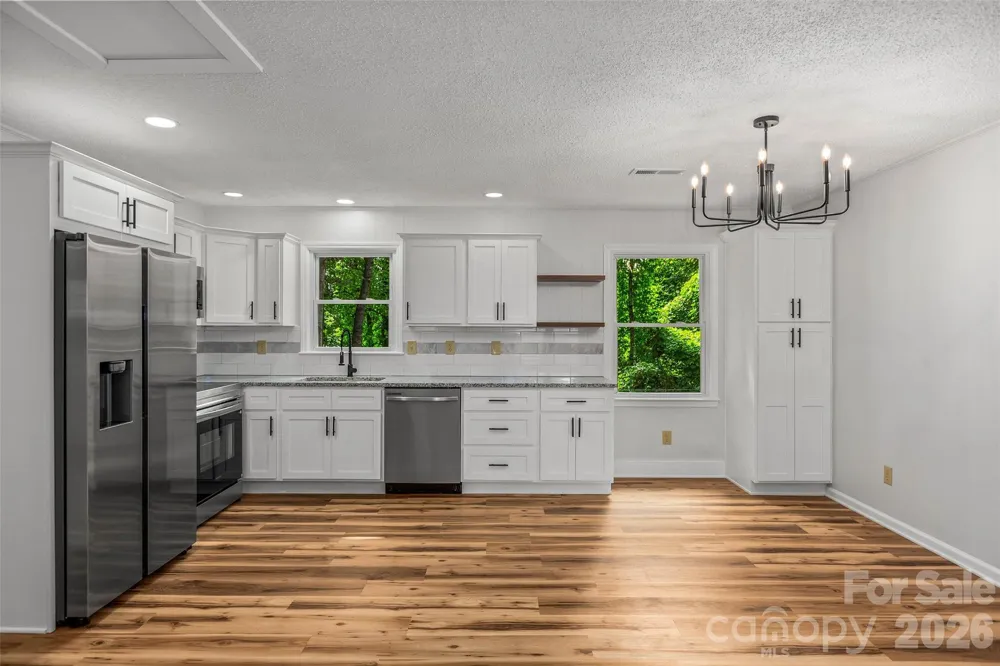 248 Harriet Lane Statesville, NC 28625