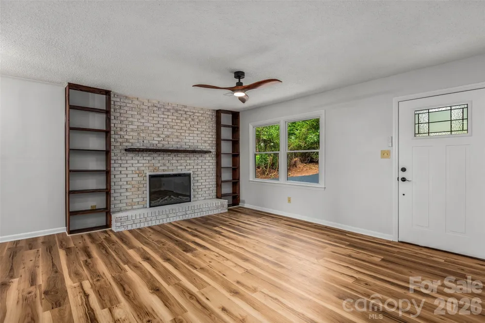 248 Harriet Lane Statesville, NC 28625