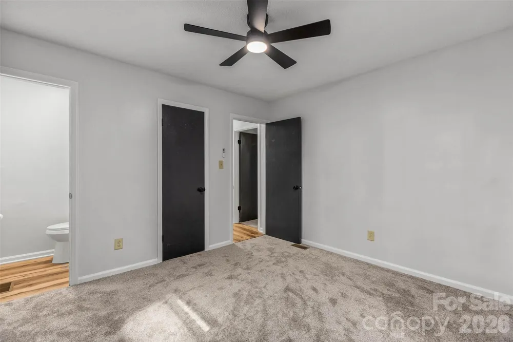 248 Harriet Lane Statesville, NC 28625