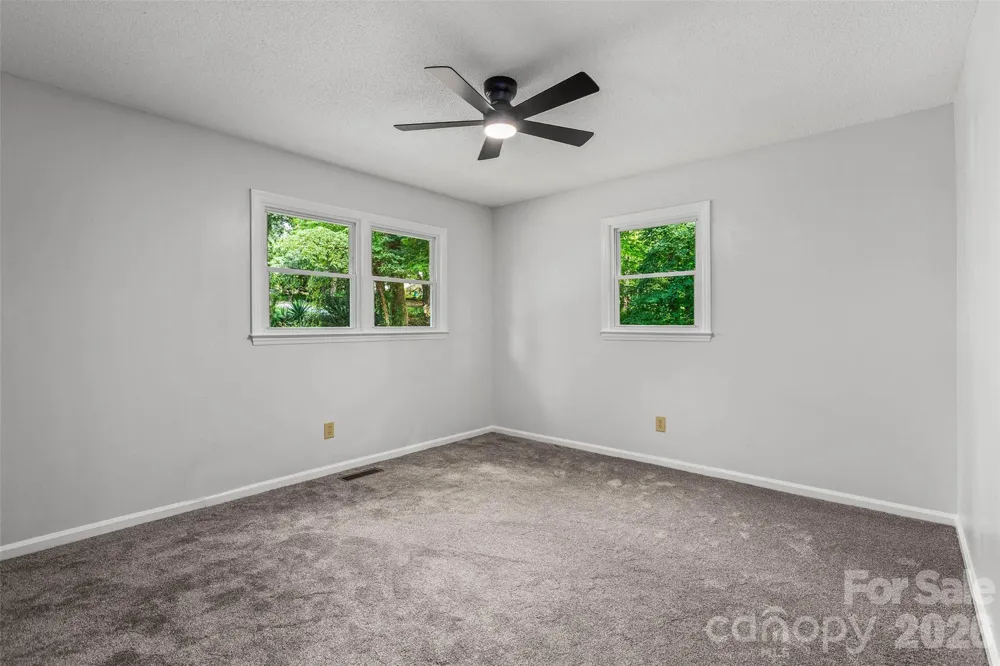 248 Harriet Lane Statesville, NC 28625