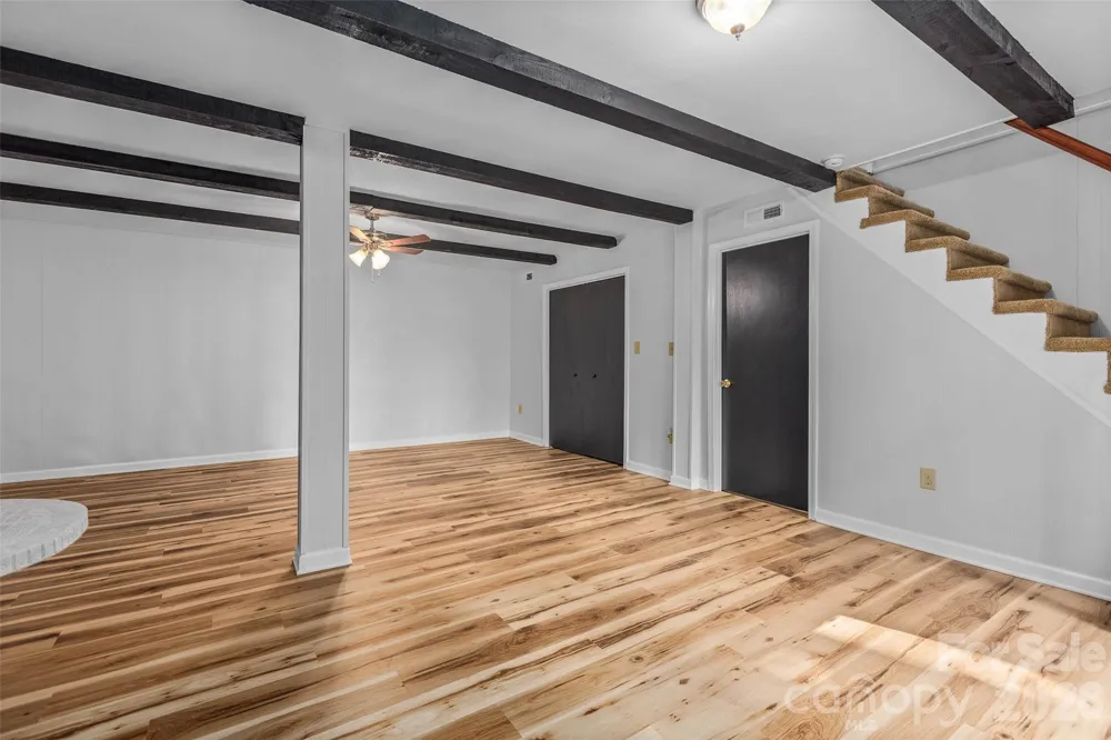 248 Harriet Lane Statesville, NC 28625