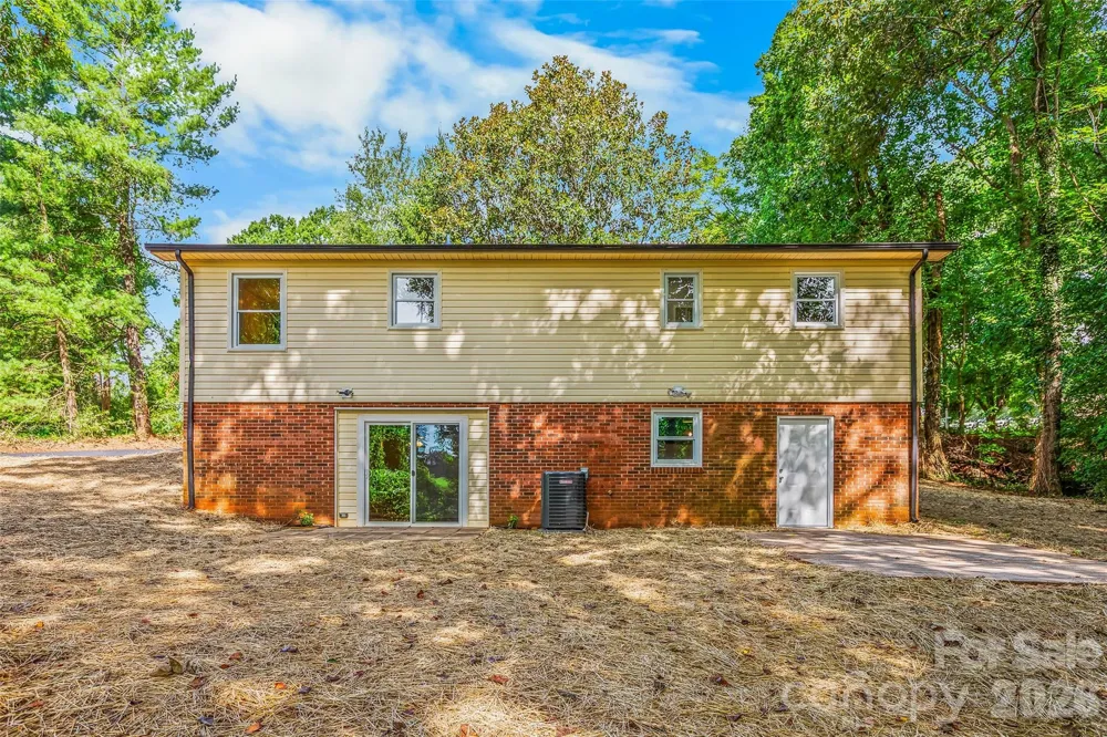 248 Harriet Lane Statesville, NC 28625