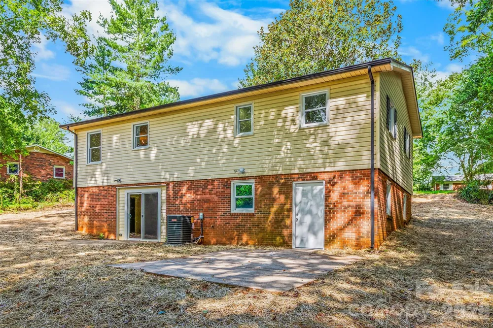 248 Harriet Lane Statesville, NC 28625