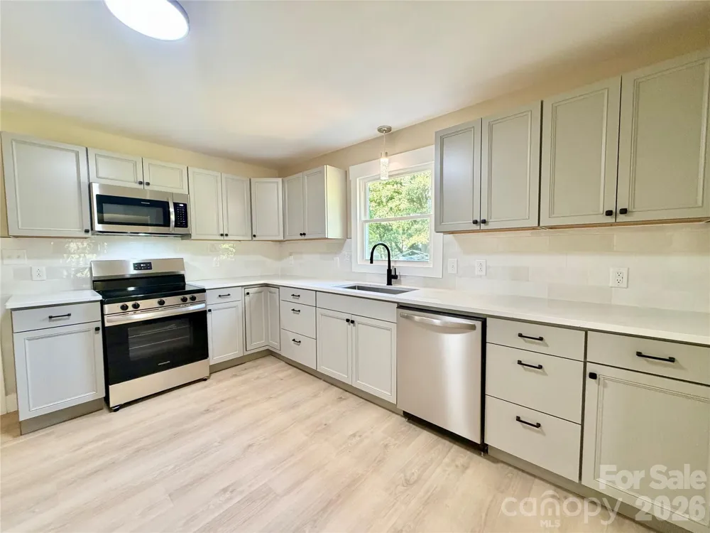 88 Polk Street Taylorsville, NC 28681