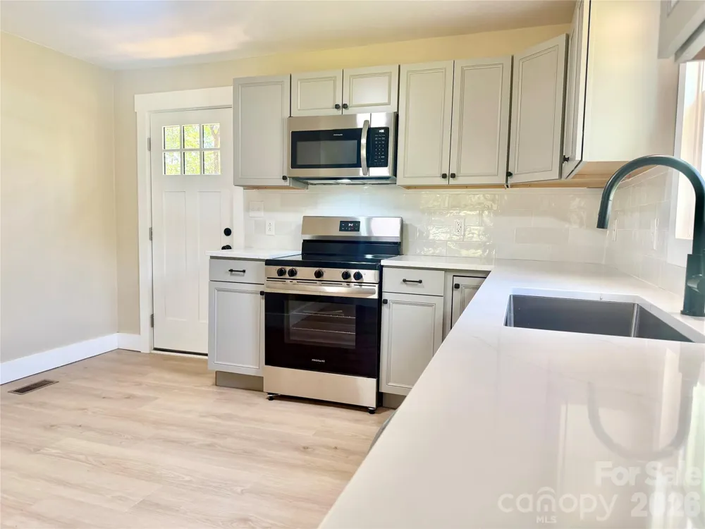 88 Polk Street Taylorsville, NC 28681
