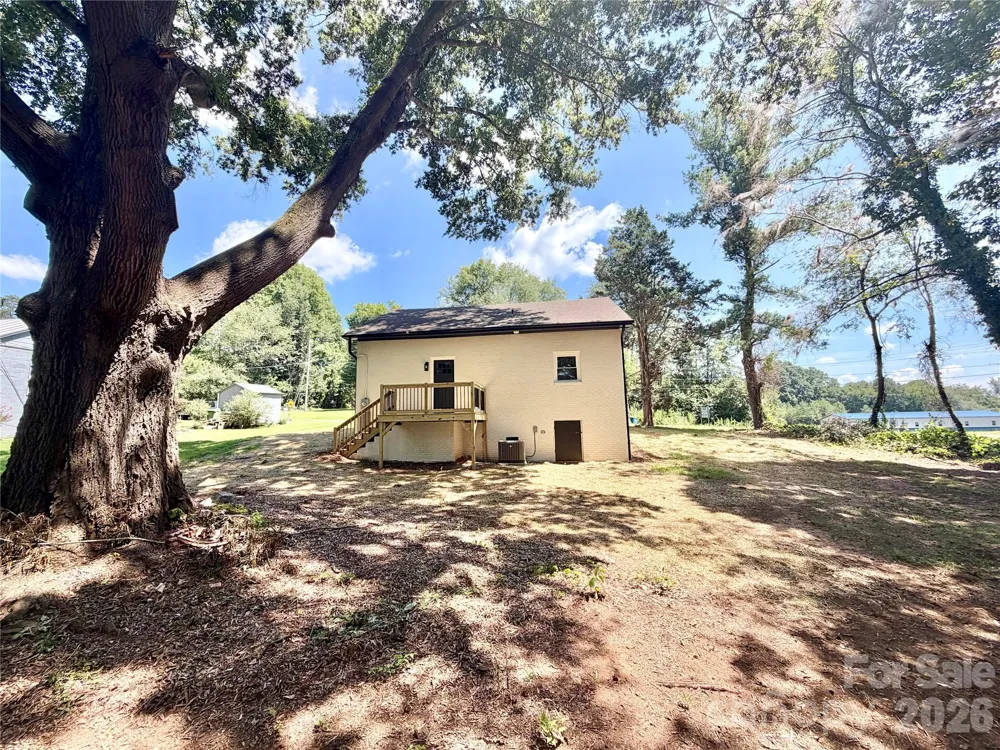 88 Polk Street Taylorsville, NC 28681