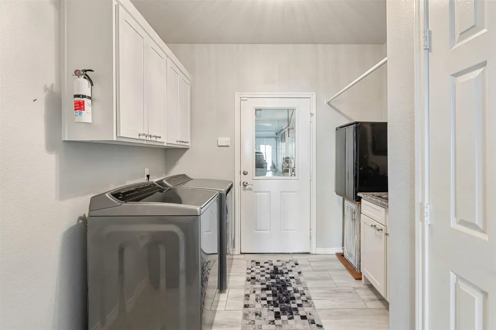 109 Briarwood Drive Gun Barrel City, TX 75156