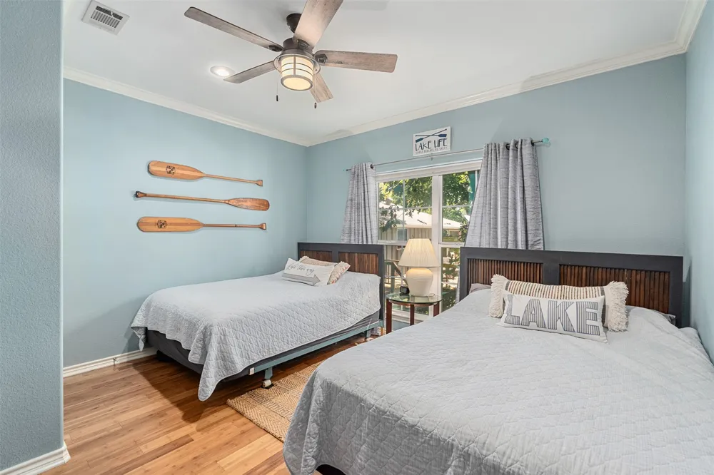 109 Briarwood Drive Gun Barrel City, TX 75156