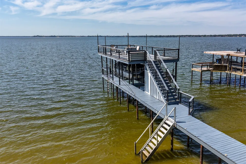 109 Briarwood Drive Gun Barrel City, TX 75156