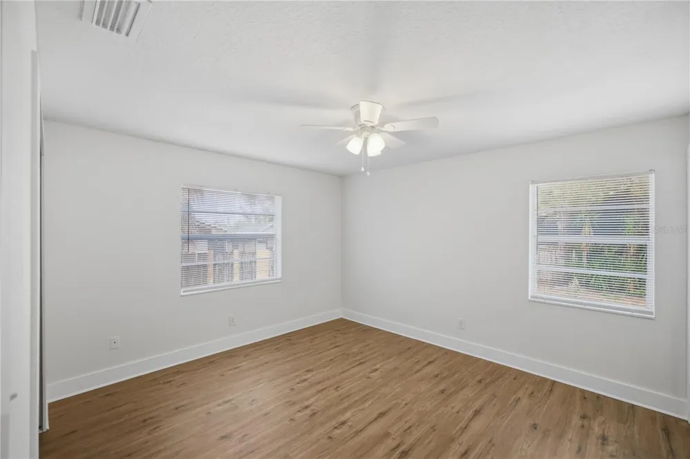 4606 E LINEBAUGH AVENUE Tampa, FL 33617