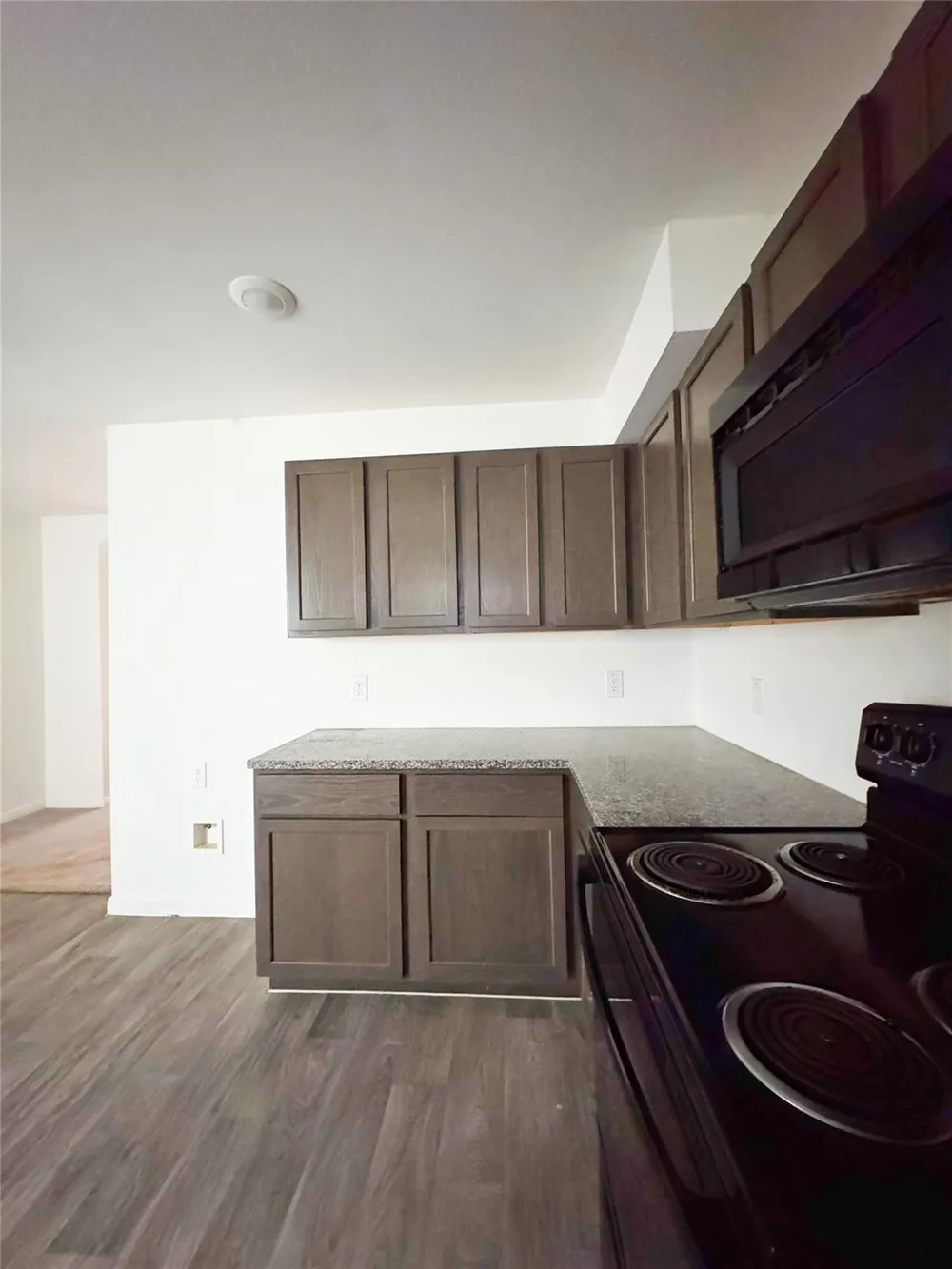 245 Water Oak Livingston, TX 77351