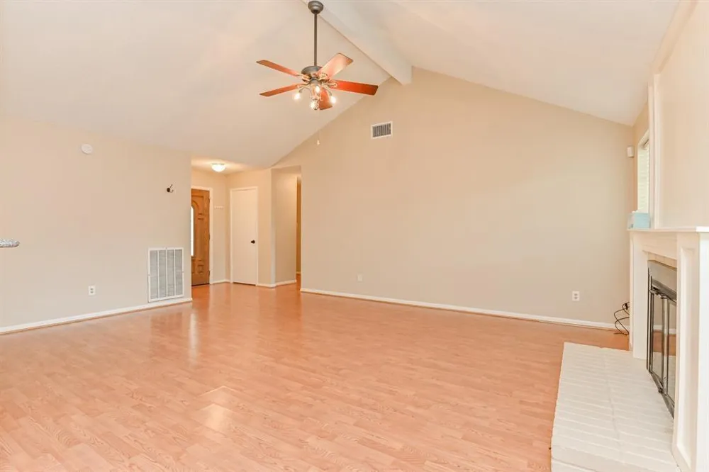 4011 Issacks Way Sugar Land, TX 77479