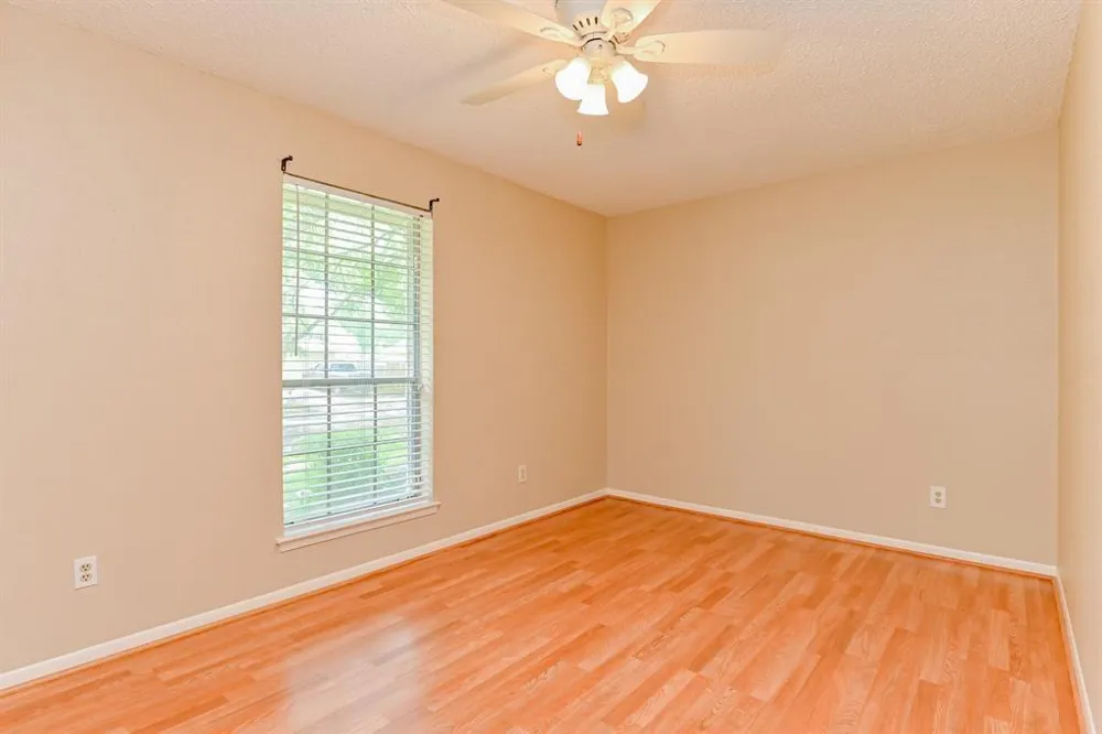 4011 Issacks Way Sugar Land, TX 77479