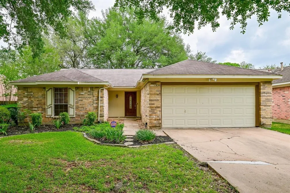 4011 Issacks Way Sugar Land, TX 77479