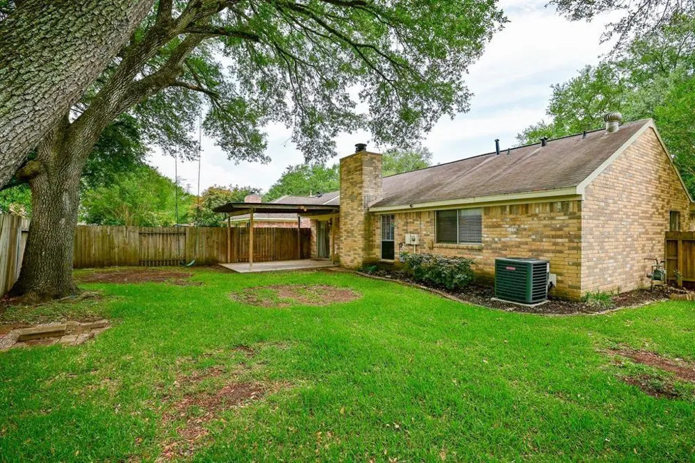 4011 Issacks Way Sugar Land, TX 77479