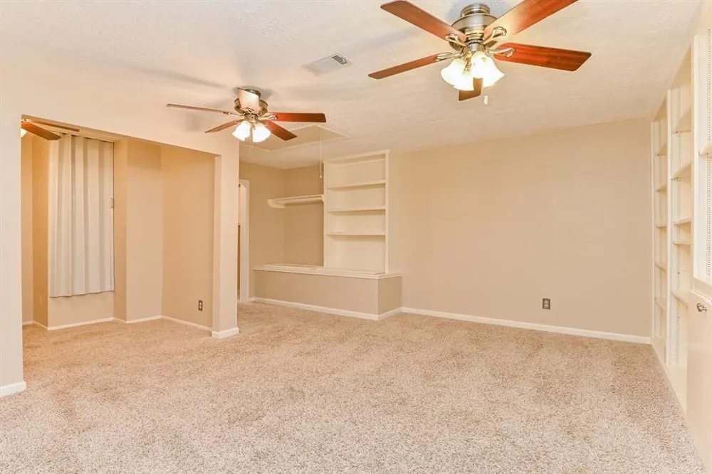 4011 Issacks Way Sugar Land, TX 77479