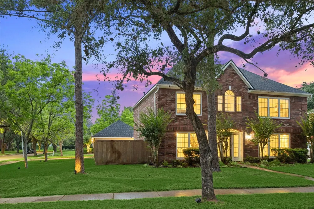 4419 Three Rivers Drive Sugar Land, TX 77478