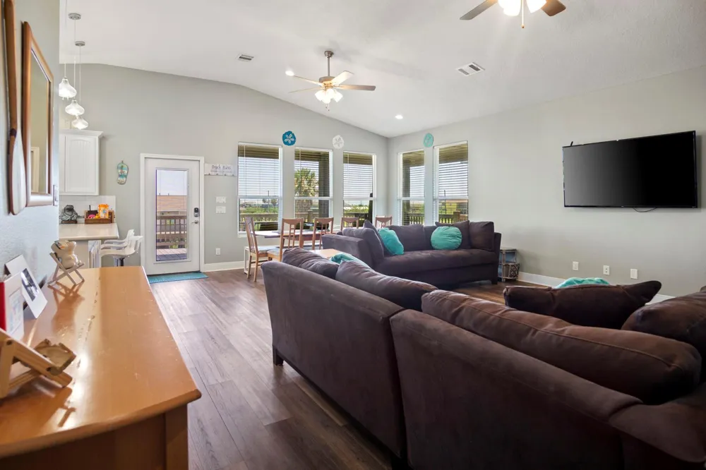 933 Magnolia Lane Bolivar Peninsula, TX 77650