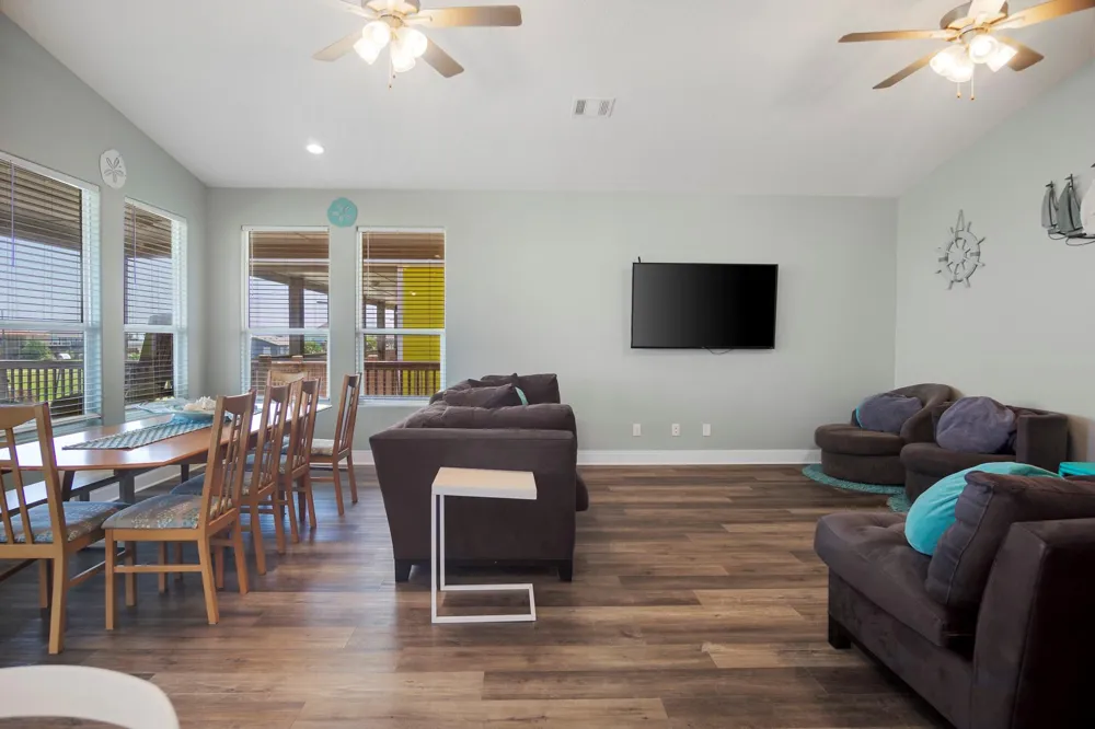 933 Magnolia Lane Bolivar Peninsula, TX 77650