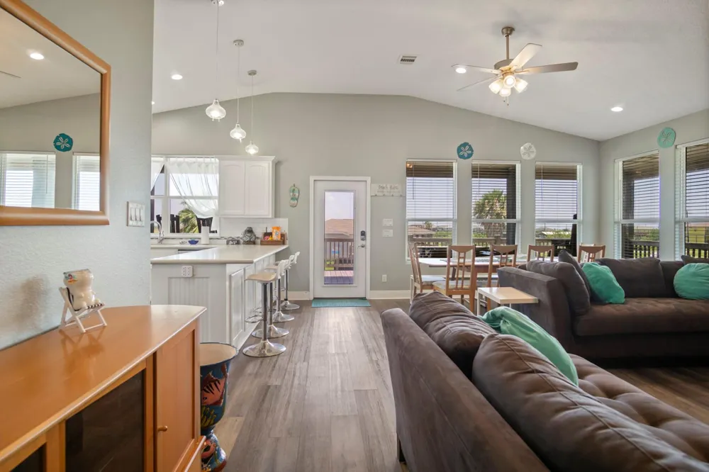 933 Magnolia Lane Bolivar Peninsula, TX 77650
