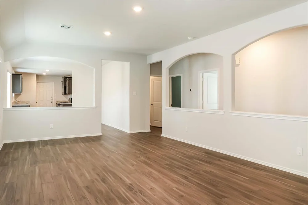 2432 Carp Drive Conroe, TX 77384