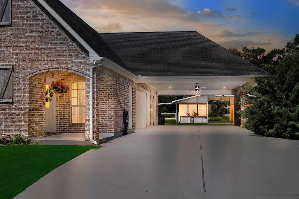32011 Pattys Landing Magnolia, TX 77354