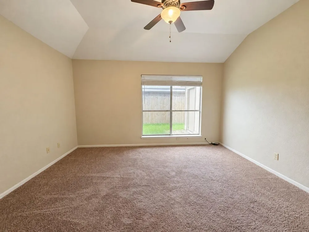 4503 Rattan Avenue Bay City, TX 77414