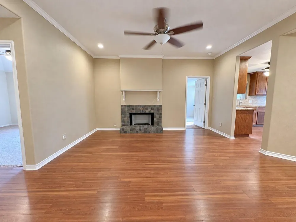 4503 Rattan Avenue Bay City, TX 77414
