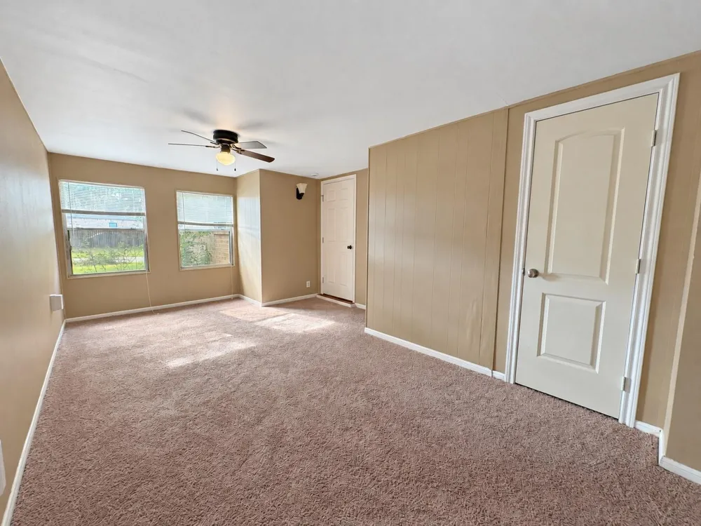 4503 Rattan Avenue Bay City, TX 77414