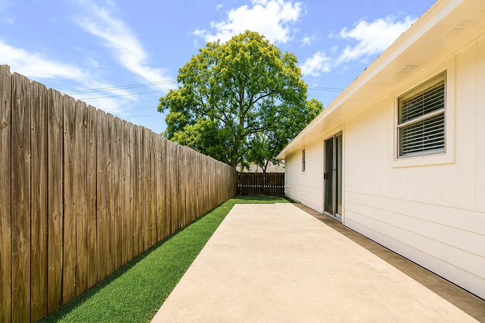 14119 Clear Forest Drive Sugar Land, TX 77498