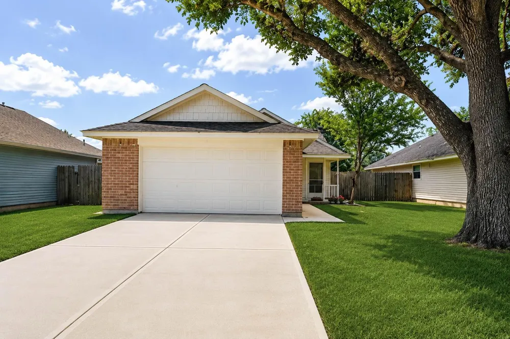 14119 Clear Forest Drive Sugar Land, TX 77498