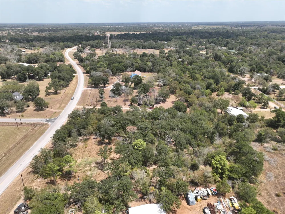 32687 Fm 1736 Road Hempstead, TX 77445
