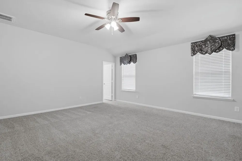 10110 Whitney Reach Drive Rosharon, TX 77583