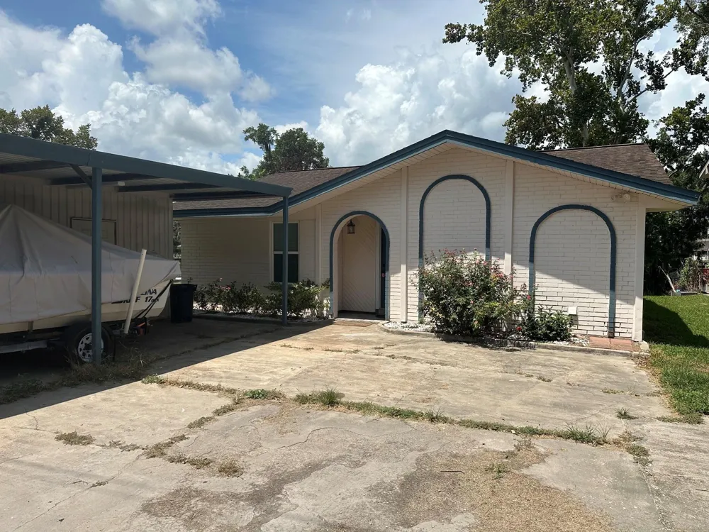 5401 County Road 334 #10 Sweeny, TX 77480