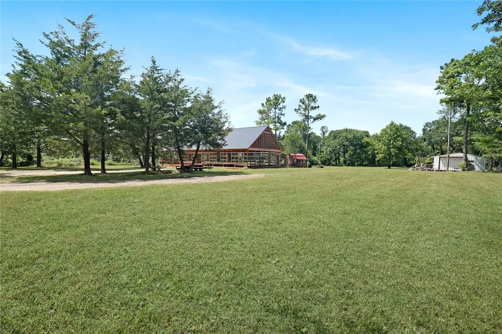 22500 Martin Road Montgomery, TX 77316