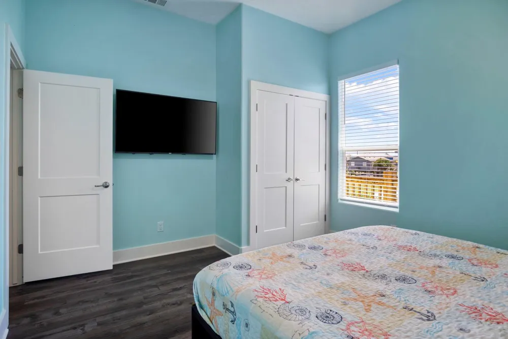 929 Magnolia Lane Port Bolivar, TX 77650
