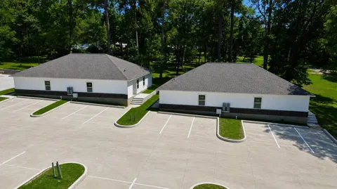 103 Summer Place