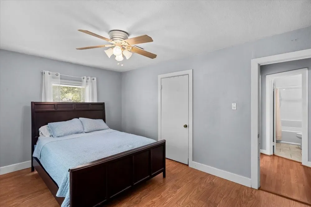 4018 Fm 646 Road Santa Fe, TX 77510